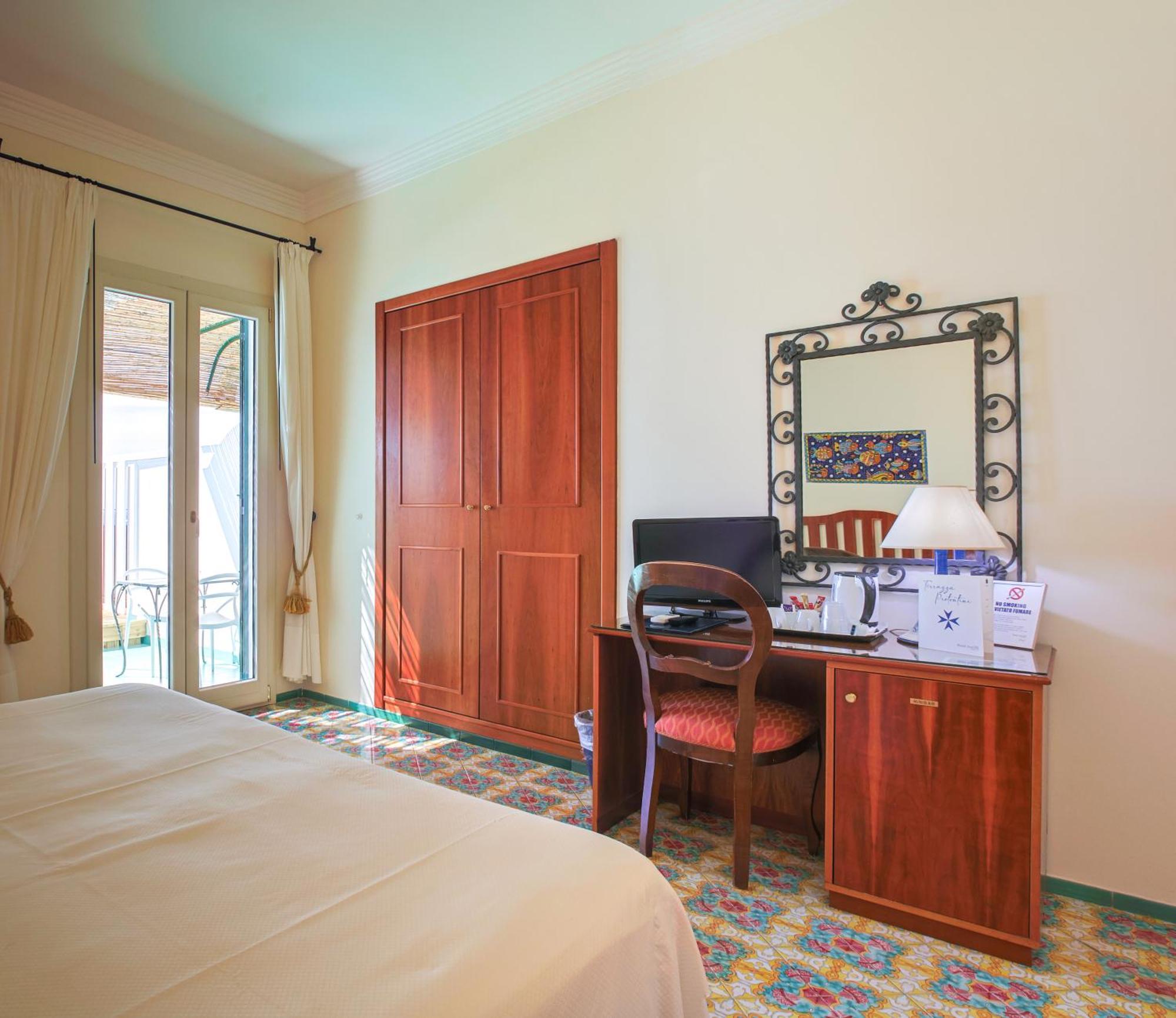 Hotel Aurora Amalfi Esterno foto