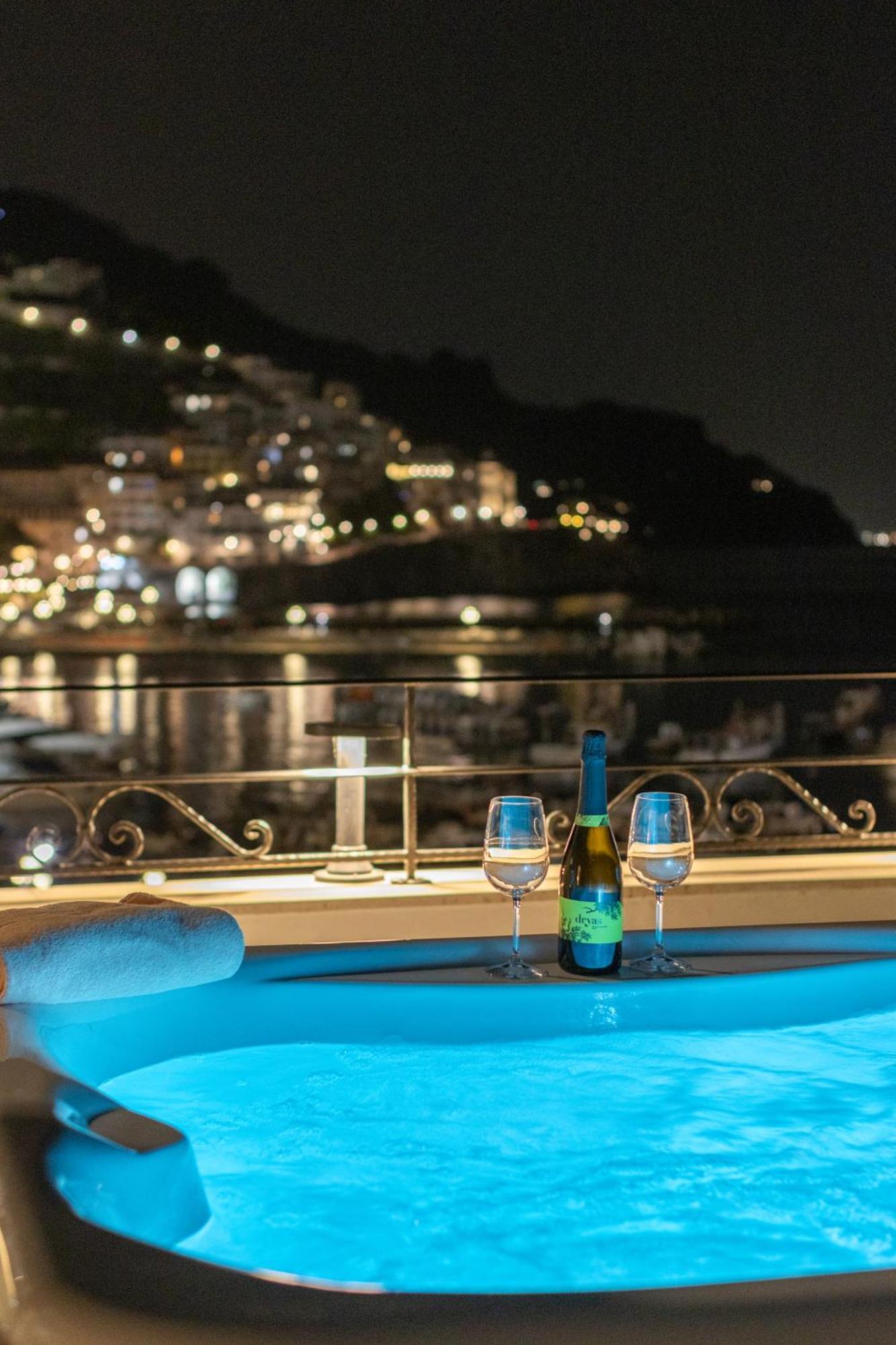 Hotel Aurora Amalfi Esterno foto