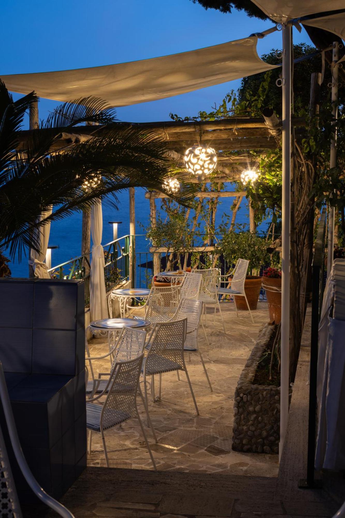 Hotel Aurora Amalfi Esterno foto