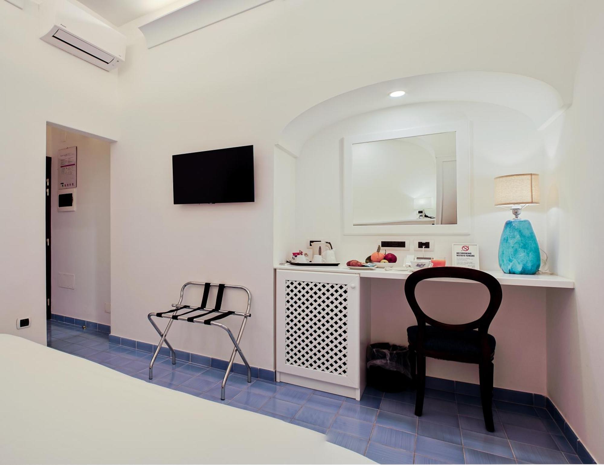 Hotel Aurora Amalfi Esterno foto