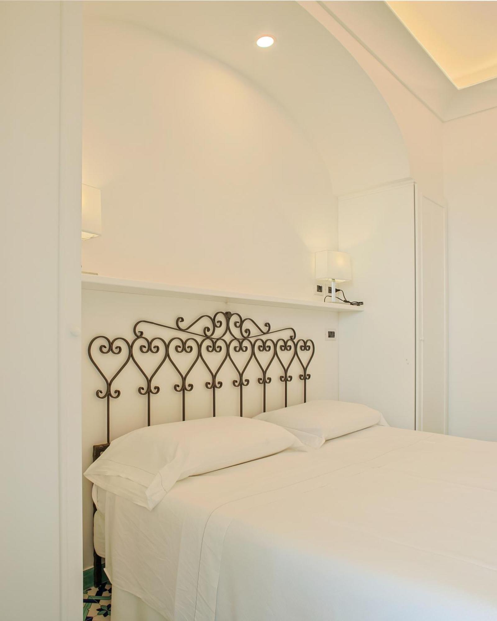 Hotel Aurora Amalfi Esterno foto
